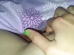 Ex-gf ligeiramente peludo dedilhado clitóris para o orgasmo (pov)
